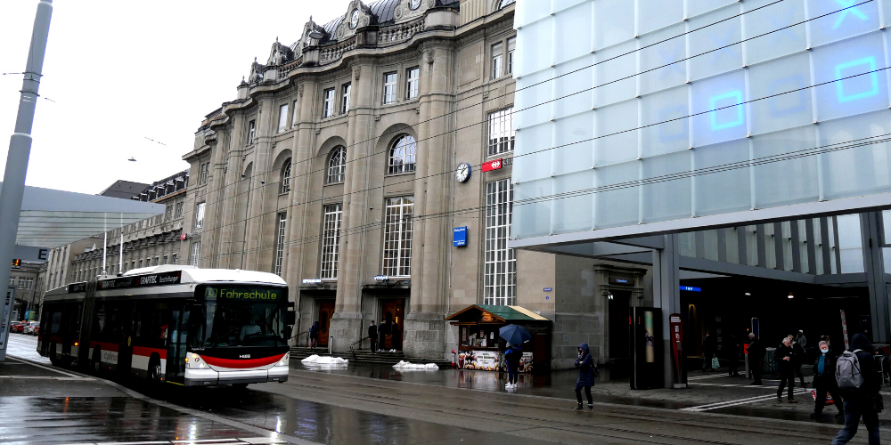 Das Angebot im öffentlichen Verkehr wird im kommenden Jahr weiter verbessert.