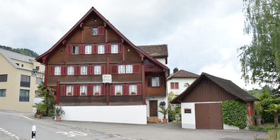 Das Haus in der Steinegg ist zwar «schützenswert», steht aber nicht unter Denkmalschutz. Auch wenn es keine Beiz mehr sein wird, abgerissen wird das Gebäude sicher nicht.