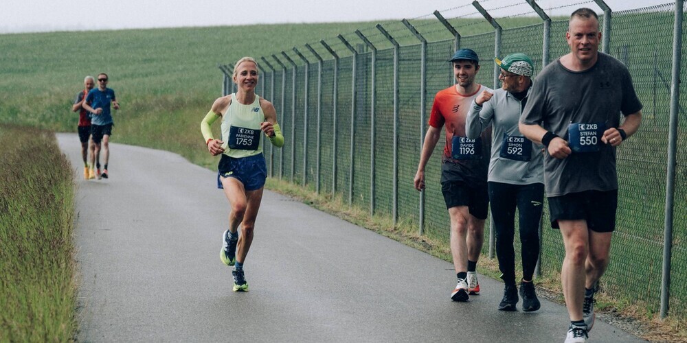 Fabienne Vonlanthen, die bereits als amtierende Schweizermeisterin im Marathon, Halbmarathon und über 10 Kilometer an den Start ging, wurde ihrer Favoritenrolle mehr als gerecht.