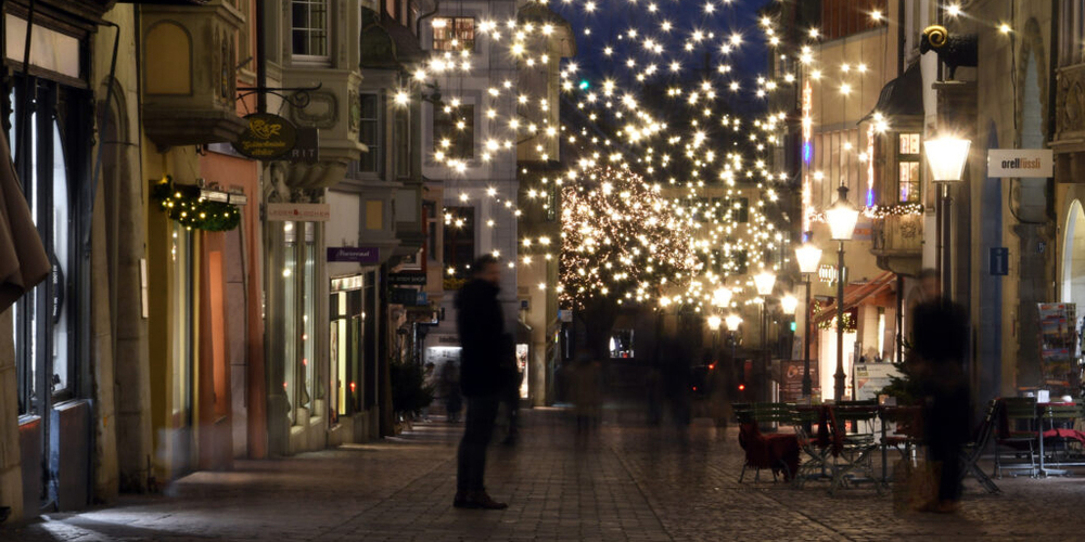 Die Schaffhauser Altstadt leuchtet wieder.