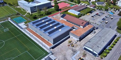 Schon bald soll der Bau der Sportanlagen in Eschenbach abgeschlossen sein (Bild aufgenommen am 14. Mai 2021).