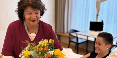 Freiwillige erledigen keine medizinischen Aufgaben, sondern sind für zwischenmenschliche Unterstützung da.