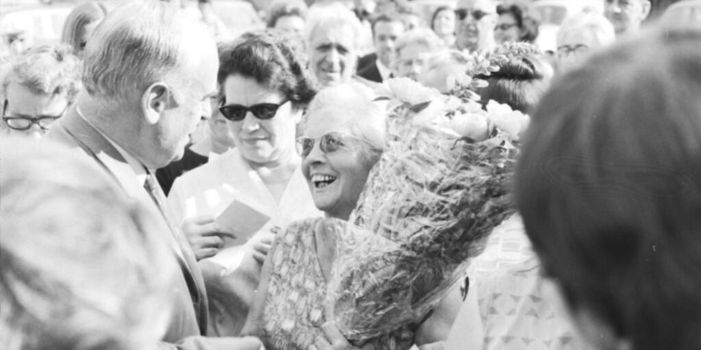 Die erste Neuhauserin (Name unbekannt), die 1971 wählte.