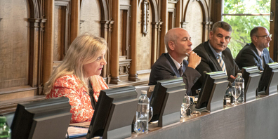 Der Schaffhauser Regierungsrat stellte das Budget 2021 vor: Finnazdirektorin Cornelia Stamm Hurter, Baudirektor Martin Kessler, Erziehungsdirektor Christian Amsler und Staatsschreiber Stefan Bilger (v. l.). 