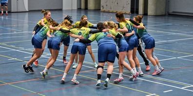 Freude herrscht beim HCRRJ: Die 1. Mannschaft der Frauen und die der Männer steigen beide in die 2. Liga auf.