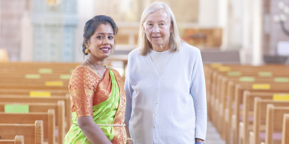 Mehala Pathamanathan vom Interreligiösen Dialog Schaffhausen und Maja Brenner freuen sich auf das multikulturelle Abendgebet für den Frieden. 