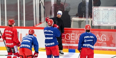 Die Lakers trainieren wieder auf dem Eisfeld.
