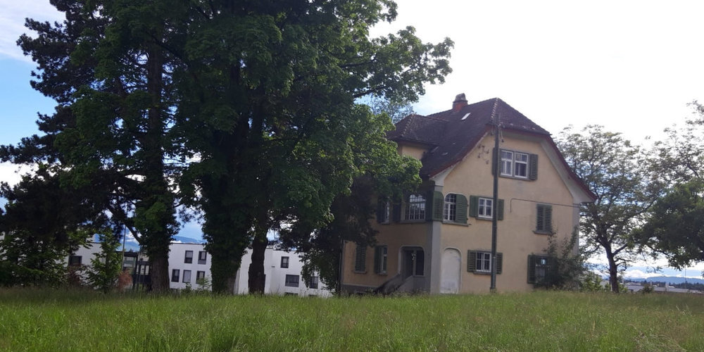 Keine leichte Angelegenheit: Nutzung des Grundstücks an der Kemptnerstrasse 8 in Hinwil.