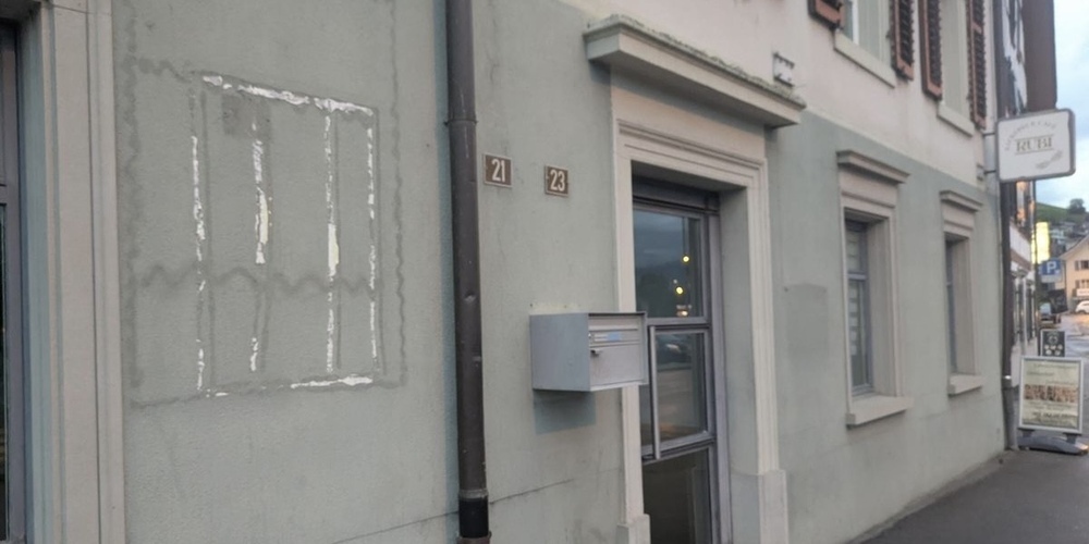 Die Krone Schmerikon, an bester Lage an der Hauptstrasse, sucht neue Pächter.