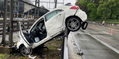 Der junge Mann flüchtete nach dem Unfall.