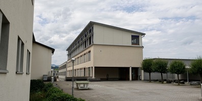Auf Basis einer Analyse der Federas AG geht der Uzner Gemeinderat den Kostenanstieg im Bereich Bildung und bei den Schulen an. (Symbolbild)