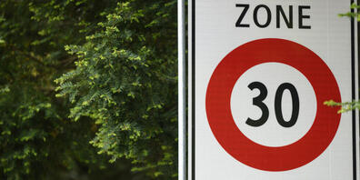Der Streit um künftige Tempo-30-Zonen in St.Galler Gemeinden könnte sich fortsetzen. (Archivbild)