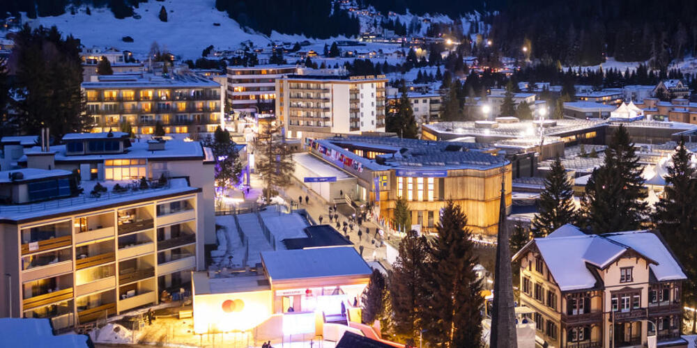 Davos-stellt-36-Bussen-wegen-tempor-ren-WEF-Bauten-aus