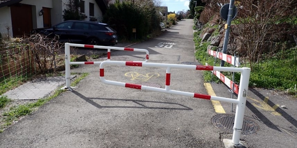 Die Gemeinde Schmerikon bringt ein Strassenprojekt und einen Teilstrassenplan für einen Wendehammer an der Seeblickstrasse zur Mitwirkung.