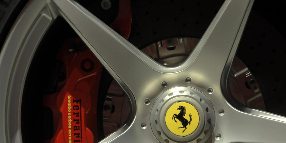 Der italienische Sportwagen-Hersteller Ferrari hat mit dem Manager Benedetto Vigna einen neuen Chef gefunden. (Archivbild)