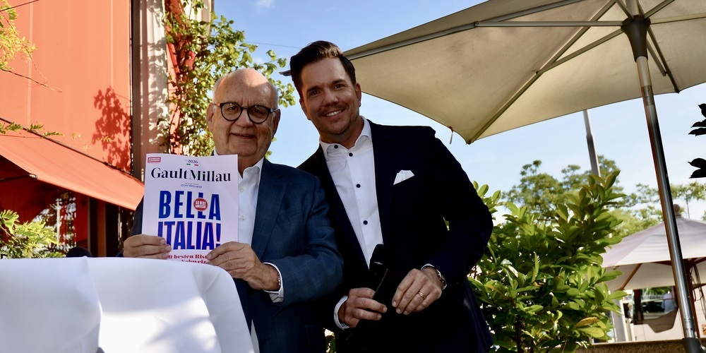 Präsentation des Magazins «Bella Italia» durch Chefredaktor Urs Heller und Moderator Sven Epiney, r.