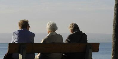 Da Parlament hat das Rentenalter für Frauen von 64 auf 65 Jahre erhöht, gegen den Willen der Linken. (Symbolbild)