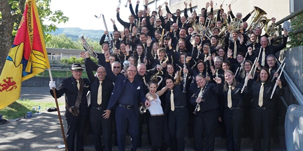 Die Bürgermusik Benken konnte am Eidgenössischen Musikfest 2026 in Biel ihren Sieg bejubeln.