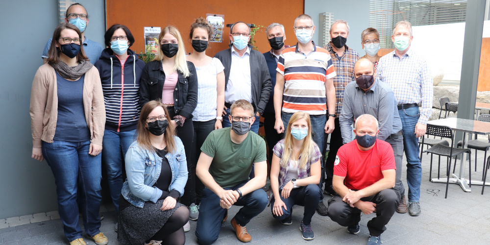 Hinten v.l.: Daniela Ladner, Janick Durot, Christine Wider, Lea Hämmerle, Janine Durot, Silvano Ammann (OK Präsident), Marcel Pareth, Armin Breu, Heinz Sieber, Goar Hutter, Monika Sieber, Siegfried Wiederkehr Vorne v.l.: Deborah Kläger, Stefan Bucher, Flavia Jost, Adrian Schmid