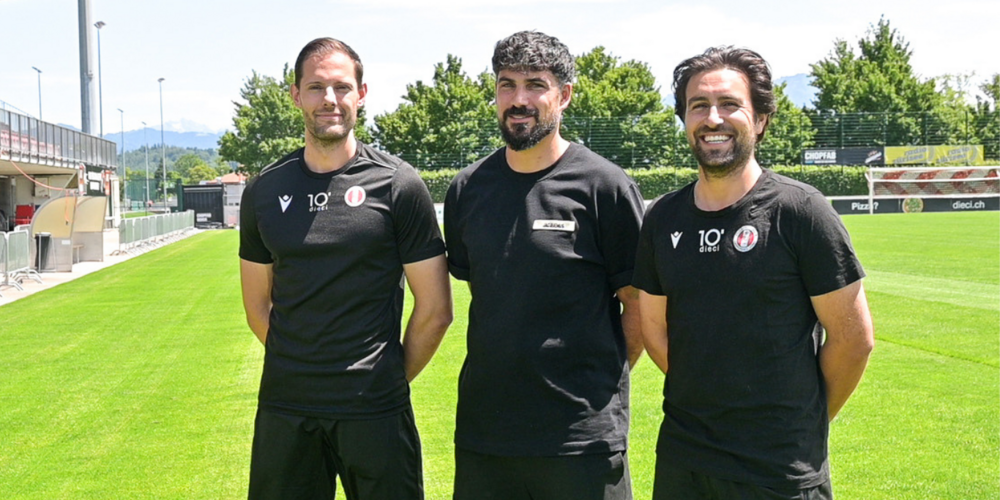 (v.l.n.r.) Goalie- und dritter Assistenztrainer Dean Santangelo, Sportchef Alessandro Ciarrocchi, Assistenztrainer Alessio Delli Colli.