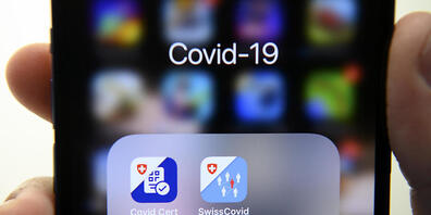 Die App für das Covid-19-Impfzertifikat (links).