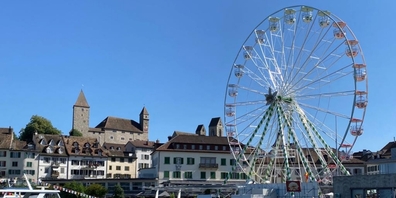 Sommerzeit, Riesenradzeit - auf dem Fischmarktplatz ist ab dem 1. Juli ein besonderer Blick über Stadt und Region möglich.