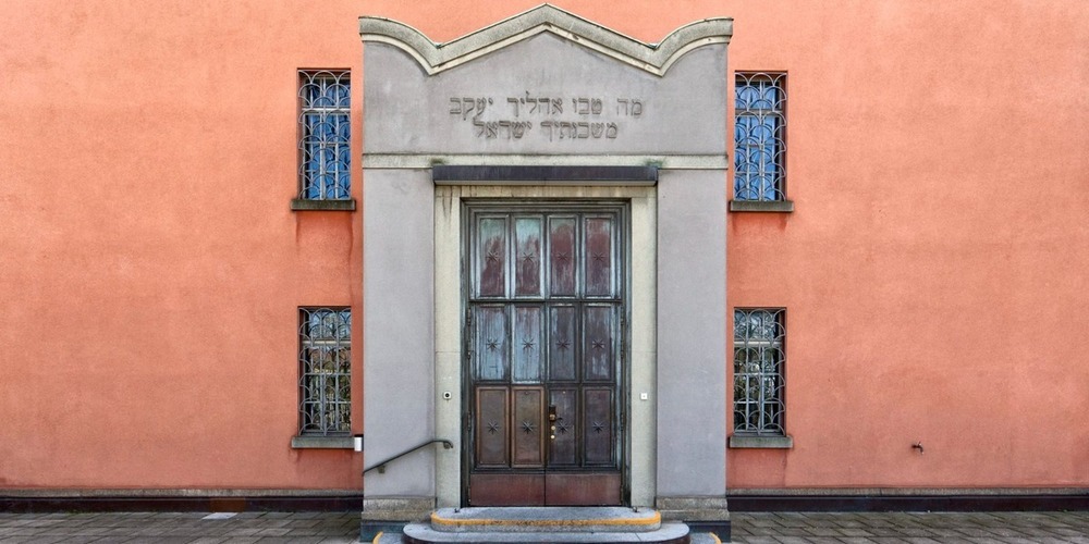 SP-begr-sst-das-Verbot-von-Nazi-Symbolen
