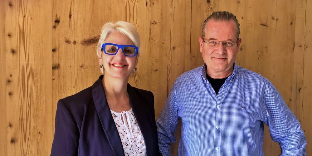 Per 1. Juli 2021 übergibt Angelika Schmid das Zepter der viewände immobilien gmbh an Claudio Bonomo.