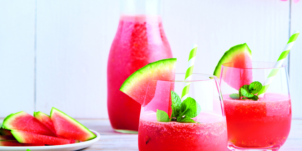 Erfrischend, fruchtig und eiskalt: Der Wassermelonen-Rosé-Slushie ist der perfekte Sommerdrink für heisse Tage.