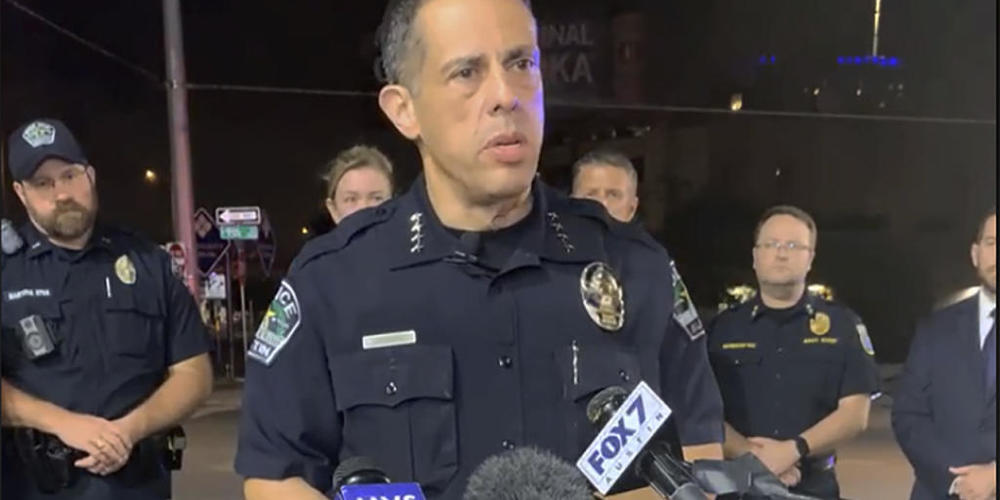 HANDOUT - Chief Chacon, spricht über die Schüsse in Austin. Bei einem Zwischenfall in Austin im US-Bundesstaat Texas sind in der Nacht zum Samstag mindestens 13 Menschen durch Schüsse verletzt worden. Foto: Uncredited/Austin Police Department/AP/d...