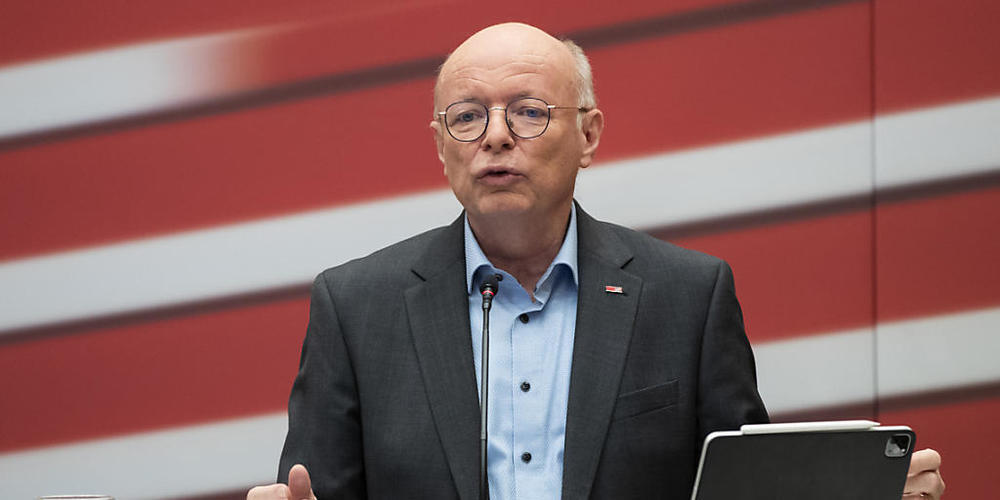 Laut SBB-Konzernchef Vincent Ducrot kommen 93 Prozent der SBB-Züge pünktlich ans Ziel. (Archivbild)