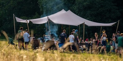 Das Pfadi-Kantonslager «Tatzä» verwandelt die Wiesen beim OZ Degenau in Jonschwil während zwei Wochen in eine riesige Zeltstadt.
