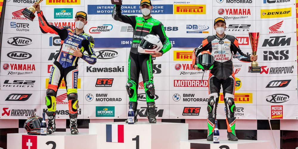 Dominic Schmitter durfte seinen ersten vollen Erfolg in der DTM auf der Rundstrecke in Most (CZ) feiern.