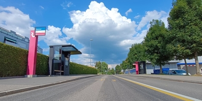 Während der Arbeiten an den Bushaltestellen kommt es zu Verkehrseinschränkungen. Für den Bus werden teilweise Ersatzhaltestellen eingerichtet.