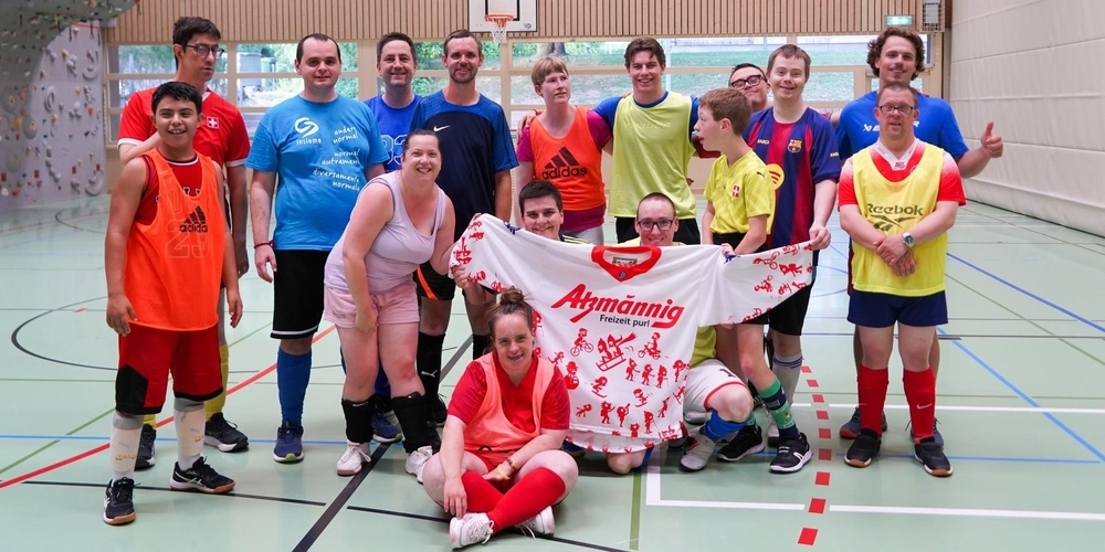 Mach bei der Auktion mit und unterstütze den Schweizer Behindertensport!