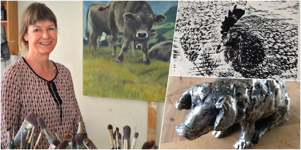 Susan Kopp aus Wigoltigen bedient sich verschiedenen Ausdrucksformen wie Malerei, Bildhauerei, Holzschnitt-/Druck. Auch ein Ammler Jungvieh hat den Weg in die Ausstellung gefunden (l.).