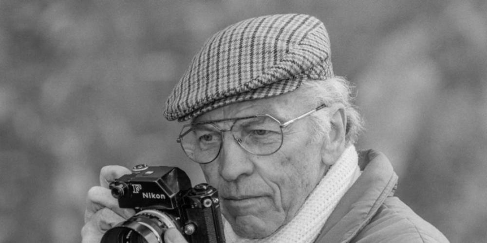 Der Fotograf und ehemalige Polizist Arnold Odermatt ist im Alter von 96 Jahren gestorben. Hier wurde er 1993 in seinem Heimatkanton Nidwalden fotografiert. (Archivbild)
