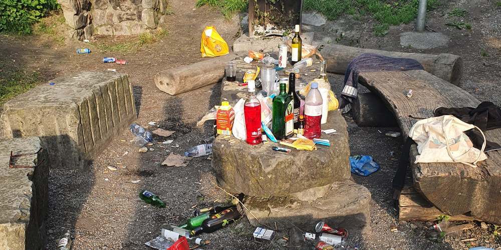 Ein trauriges aber häufiges Bild: Achtlos liegengelassener Müll. 