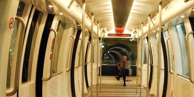 Wegen eines technischen Defekts musste die Skymetro des Flughafens Zürich evakuiert werden. (Archivbild)