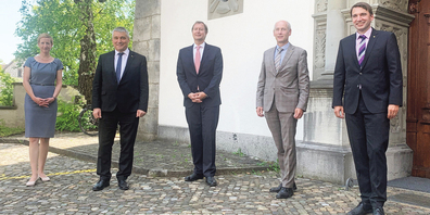 Vera Schraner, Bürgermeisterin von Büsingen, Regierungspräsident Walter Vogelsanger, Botschafter Michael Flügger, Regierungsrat Martin Kessler, Regierungsrat Patrick Strasser (v. l.).