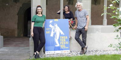 Die Festivalleitung, bestehend aus Leila Gisler, Katja Baumann und Simon Gisler (v. l.), freut sich, dass das nordArt-Theaterfestival dieses Jahr wieder durchgeführt werden kann.