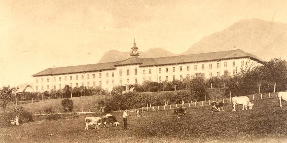 Ansicht der psychiatrischen Anstalt Waldhaus in Graubünden. Sie ist wie die Klinik Beverin Thema in der Studie über die Psychiatriegeschichte Graubündens.