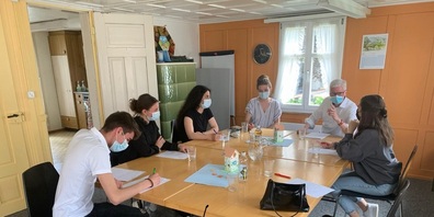 Lernende der Raiffeisenbank Regio Uzwil im Einsatz während der sozialen Projektwoche.