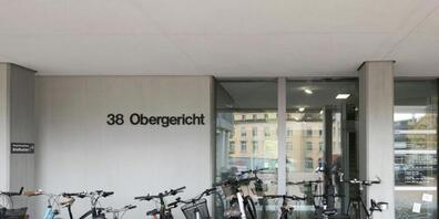 Das Aargauer Obergericht hat die Beschwerde einer Mutter im Streit um das Kita-Buch "Wuschelkopf und Pupspopo" abgewiesen. (Symbolbild)