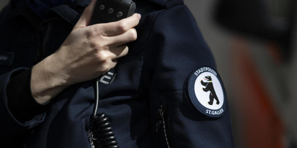Die Stadtpolizei St.Gallen erhielt von einem Mann Drohungen gegen Mitarbeitende der Sozialen Dienste.