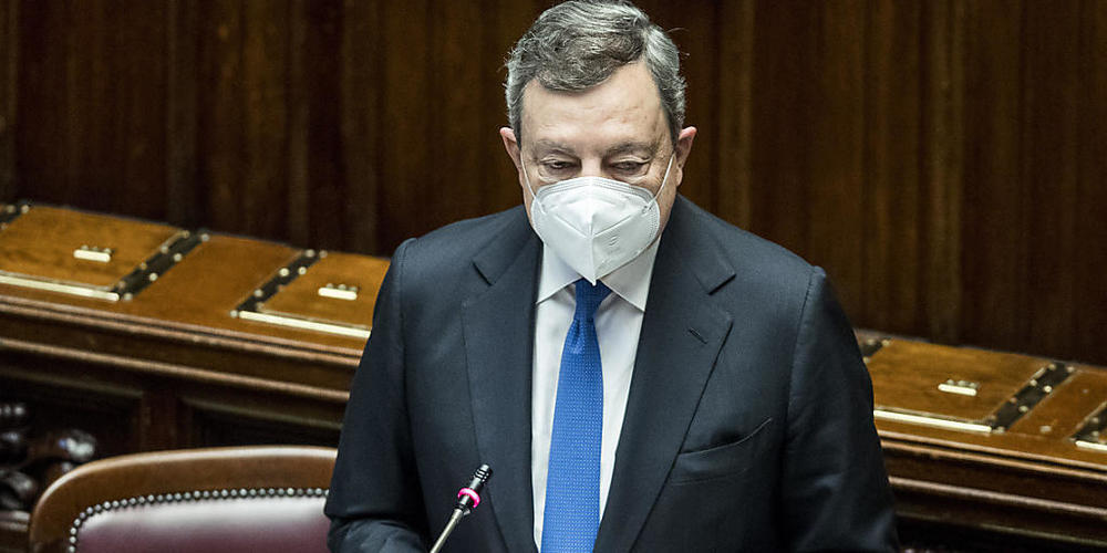 Mario Draghi, Ministerpräsident von Italien, spricht vor der Abgeordnetenkammer in Rom. Foto: Roberto Monaldo/LaPresse/AP/dpa