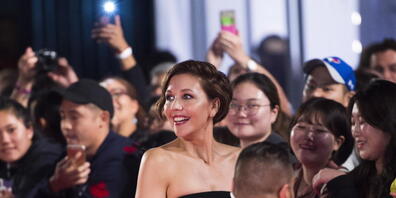 ARCHIV - Die US-Schauspielerin Maggie Gyllenhaal wird - wie die österreichische Regisseurin Jessica Hausner - der Jury des Filmfestivals in Cannes angehören. Foto: Nathan Denette/The Canadian Press/AP/dpa