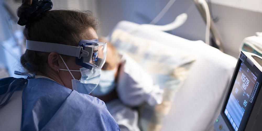 Die Schweiz hat 2020 laut dem Staatssekretariat für Wirtschaft (Seco) gerade im Gesundheitsbereich von der Personenfreizügigkeit profitiert.