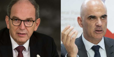 Regierungspräsident Bruno Damann und Bundesrat Alain Berset: Die St.Galler Regierung will weiter gehen als der Bundesrat.
