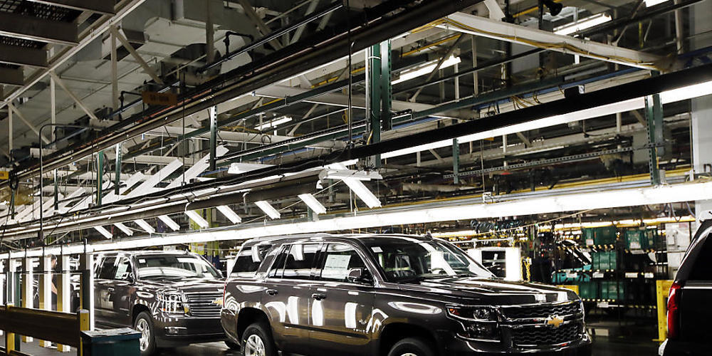 Der US-Autokonzern General Motors hat im ersten Quartal deutlich mehr verdient als vor einem Jahr. Gut nachgefragt wurden vor allem SUVs und Pick-up-Trucks.(Archivbild)